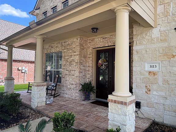 4th image of 3113 Duchess Park Ln