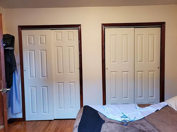 5th image of 1982 2nd Ave APT 4b