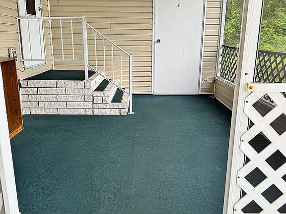 3rd image of 169 Windsor Dr