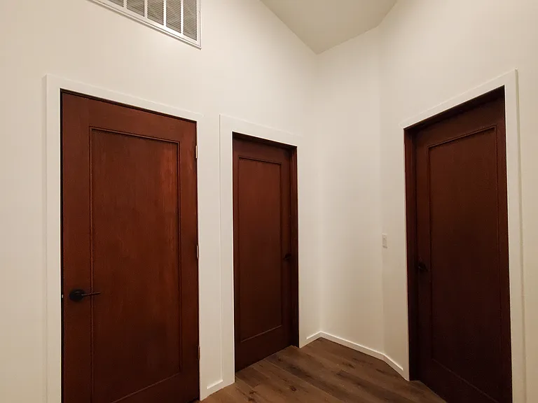 2522 Delaware St — Photo 32