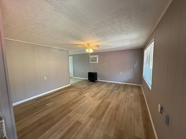 4709 McCloud Rd — Photo 5