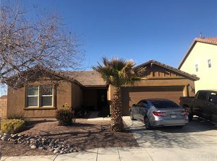 3207 E Justin Ct, Lancaster, CA 93535