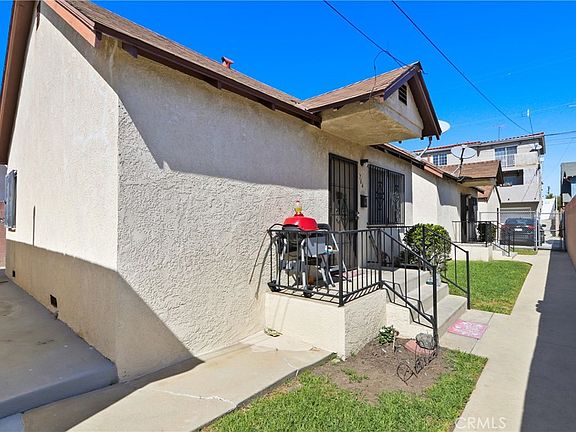 4th image of 764 W 12th St