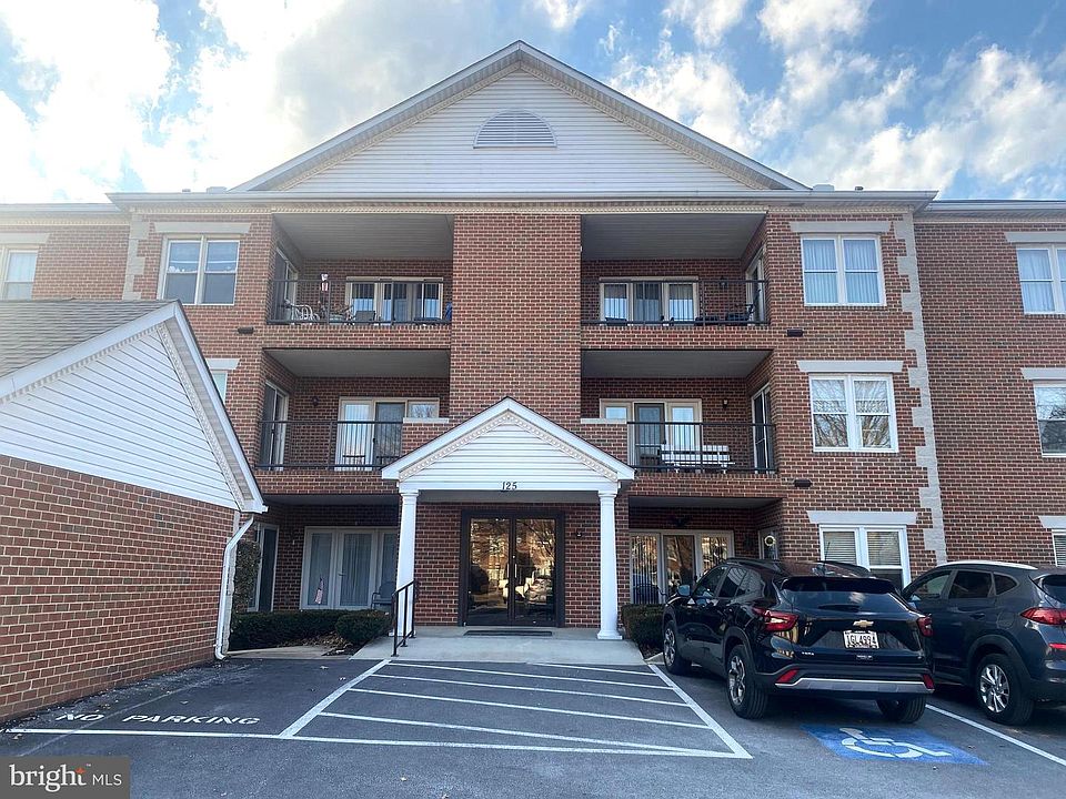 1st image of 125 Cody Dr Unit 34