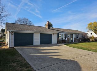 5411 Monocacy Dr E, Bethlehem, PA 18017