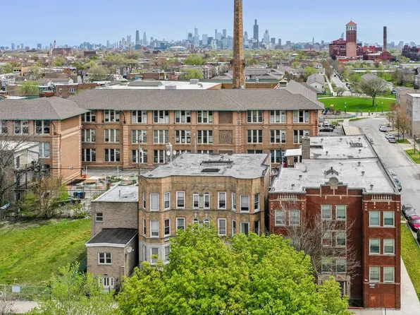 819-21 S Independence Blvd Chicago, IL 60624, 819-21 S Independence Blvd #819-1, Chicago, IL 60624