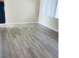 5555 Bancroft Ave #D, Oakland, CA 94605