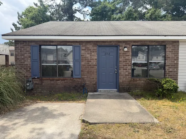 373 Beverly St #373, Hinesville, GA 31313