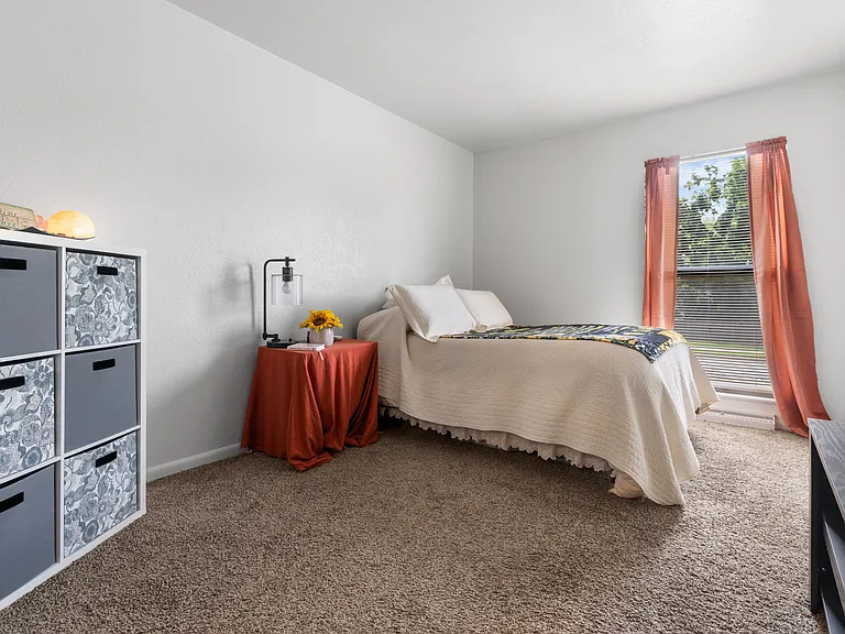 Creekside Terre Apartments — Photo 43