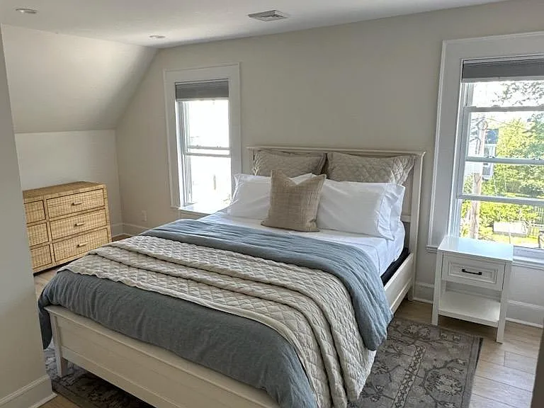 26 Myrtle Ln — Photo 3