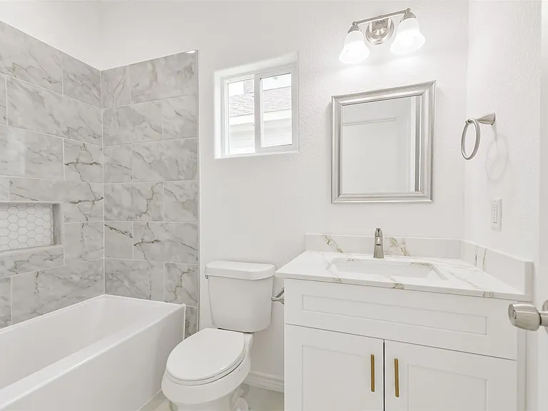 16922 W Forrestal — Photo 23