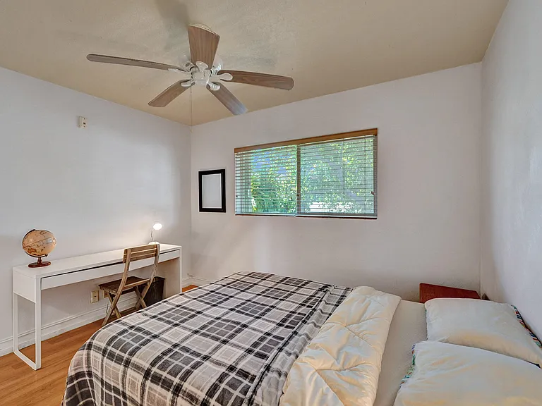 1423 Holly Heights Dr #12 — Photo 20
