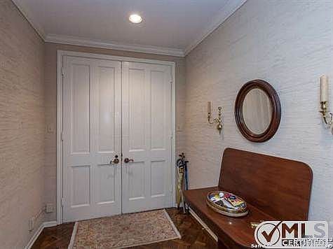 3rd image of 4001 N New Braunfels Ave #1612B
