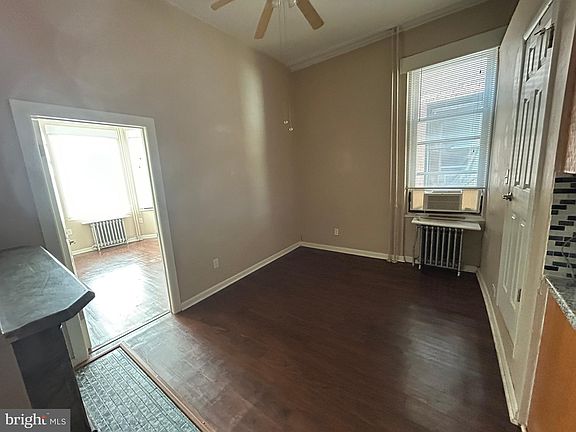 2nd image of 152 N 21st St APT 2R