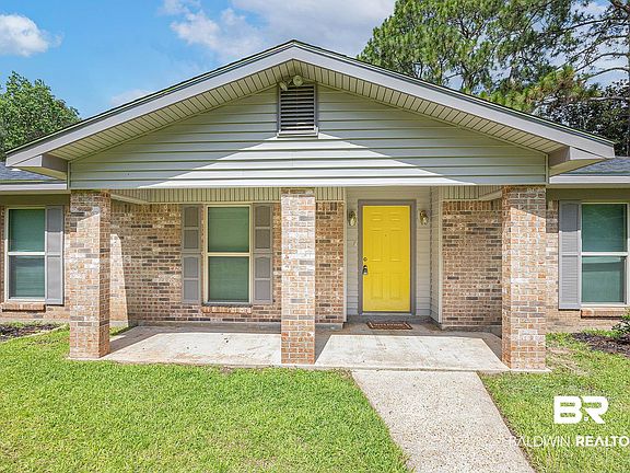 4th image of 4000 Shana Dr