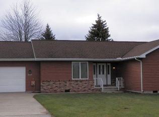 737 W Borton Rd, Essexville, MI