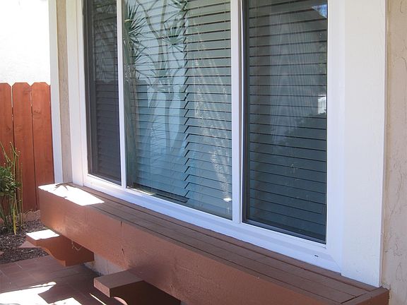 2nd image of 13128 Entreken Ave
