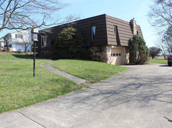 73 Fairsom Ct, Lewisburg, PA 17837