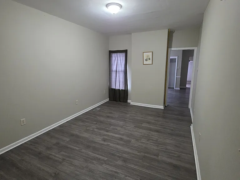 331 Elmer St #1 — Photo 3