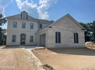 313 Benson Grove Dr, Youngsville, LA 70592