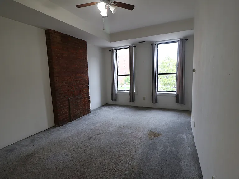 115 Calhoun St #2 — Photo 2