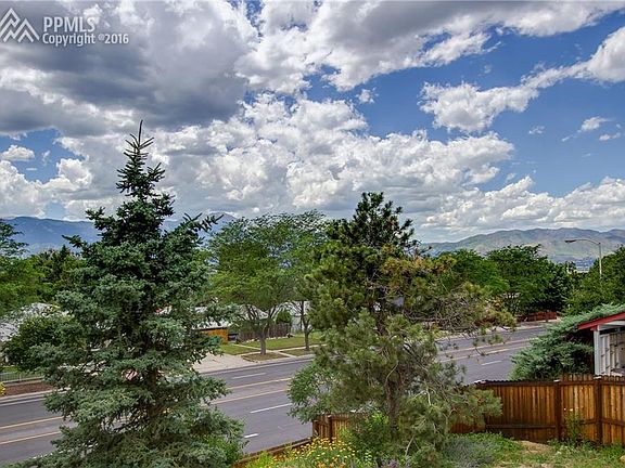 Gorgeous Views from Deck!