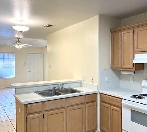 3rd image of 1223 W Carmen Ave APT 3