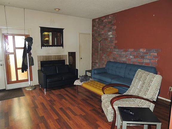 3rd image of 3129 Sondra Dr APT 101