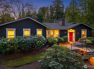 2001 77th Avenue NE, Medina, WA