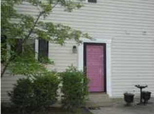 4040 Massie Ave APT 10, Saint Matthews, KY 40207
