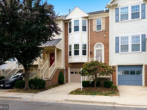 2nd image of 511 Sugarbush Cir