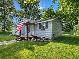 5438 Ionia Rd, Portland, MI 48875