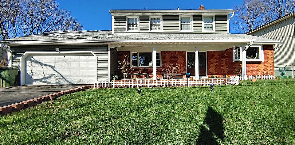 2nd image of 263 Wood Ave