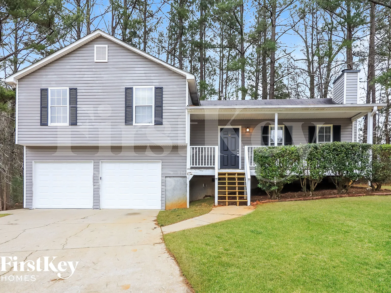 3 bed, 2.0 bath, 1200 sqft, $2,100 — Photo 1
