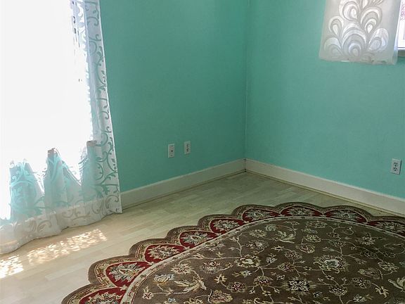 2nd image of 3318 Alsace Ct