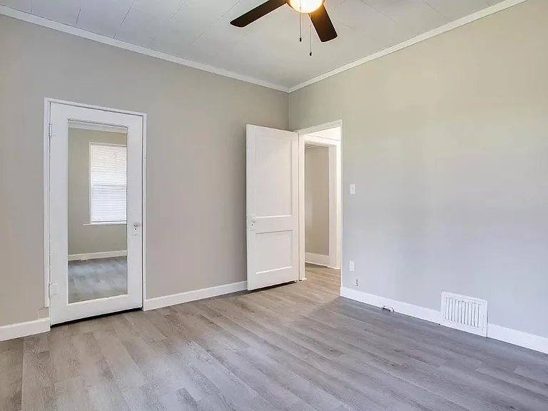 1913 W Oklahoma Ave — Photo 5