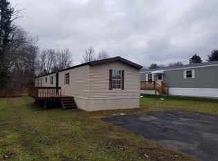 1237 County Hwy 107 TRLR 26, Fort Johnson, NY 12070