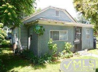844 S Hall St, Webb City, MO 64870
