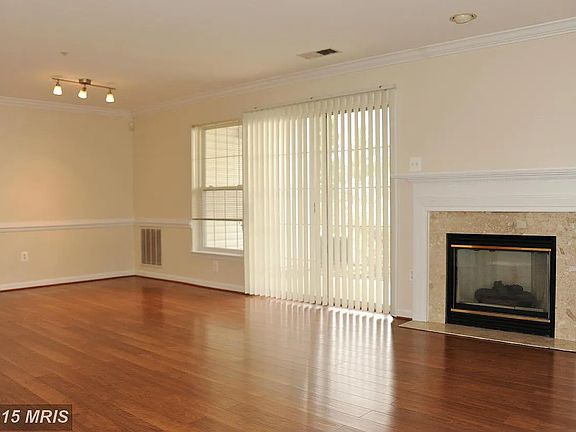 2nd image of 6603 Netties Ln Unit 1707