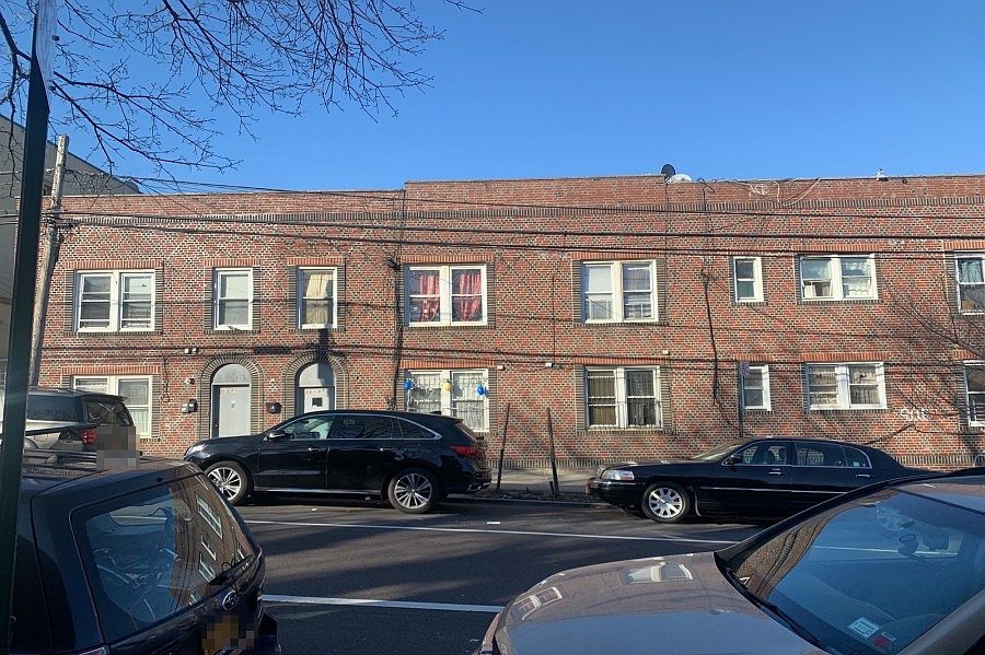 1st image of 3206 100th St