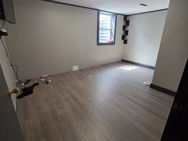 41 Reese Cir — Photo 2