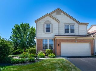 2819 Waterfront Ave, Algonquin, IL 60102