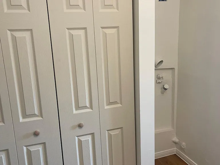 1154 E Lexington Ave #2 — Photo 3