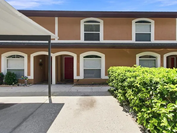 14635 Par Club Cir, Tampa, FL 33618