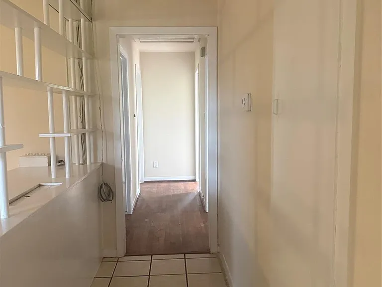 7623 Wilmerdean St — Photo 17