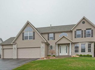 7614 Thorndale Dr NE, Cedar Rapids, IA 52402