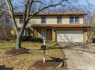 2 Norwell Ct, Saint Charles, MO 63304