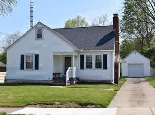 2771 Maplewood Ave, Springfield, OH 45505