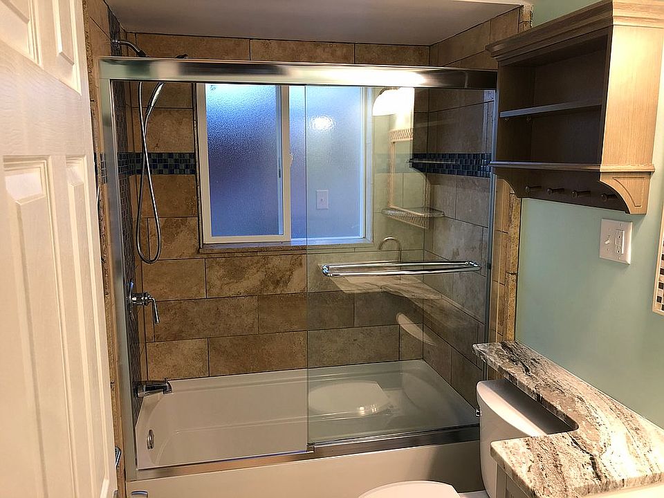 2nd image of 24723 Pierce Ave