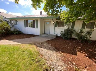 723 Cessna St, Independence, OR 97351